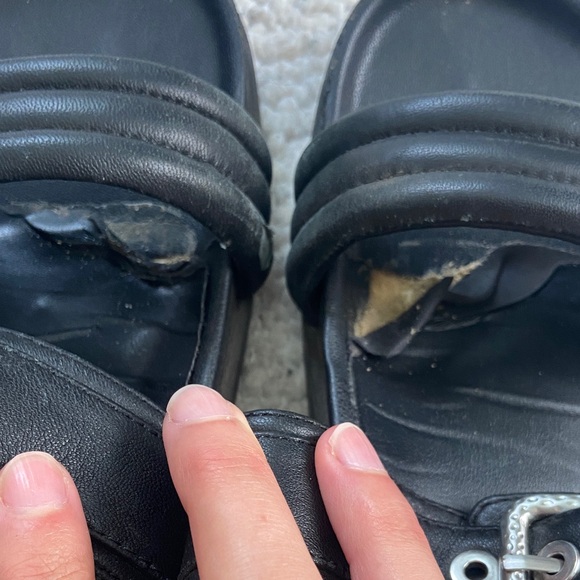 ✨5 for $15✨ Dolce Vita Shaila Black Buckle Slide Sandals - Picture 9 of 9